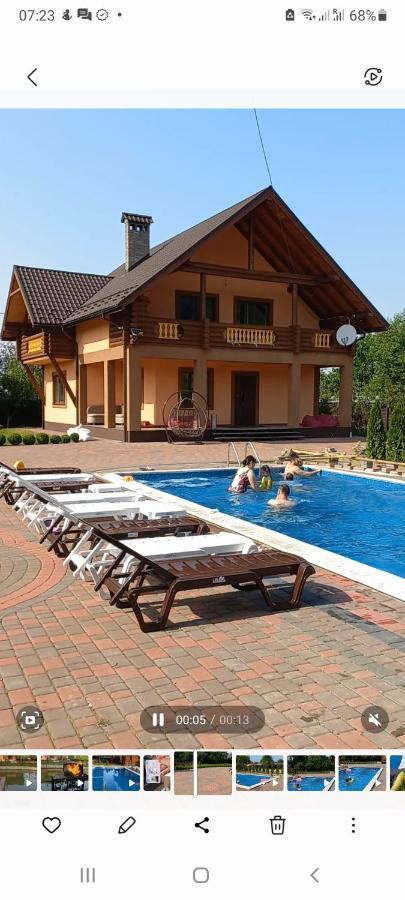 На Ставку Villa Vyzhnytsya Luaran gambar