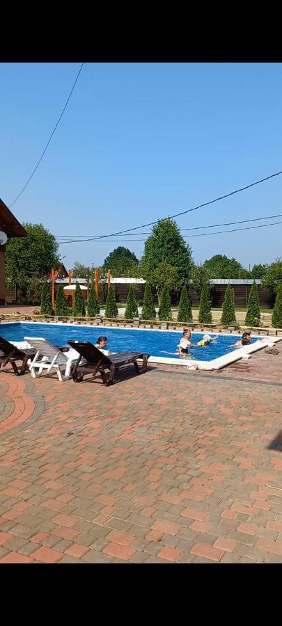 На Ставку Villa Vyzhnytsya Luaran gambar